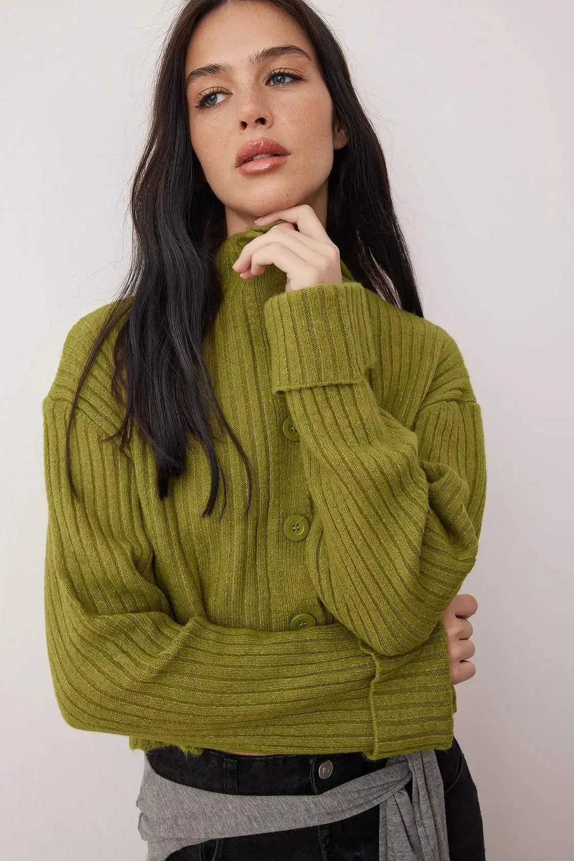 Cashmere Cropped Cardigan